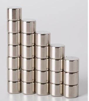 Diametrically Magnetized Neodymium Magnets , Sintered Strong Cylinder Magnets N52