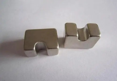 Ni Cu Ni Coating N38 NdFeB Magnet Block Special Shaped For Hardware Machinery