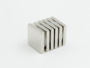 N42 Permanent Sintered NdFeB Magnets Epoxy Coating Size Customized