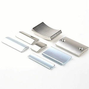 Low Rpm Electric Motor Permanent Magnet N30-N54 Size Customized