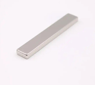 Super Strong Bar Magnet Neodymium , Rare Earth Rod Magnets For Fridge Office Family