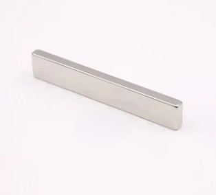 N45 Sintered NdFeB Magnets Customized Shape Permanent Neodymium Magnet
