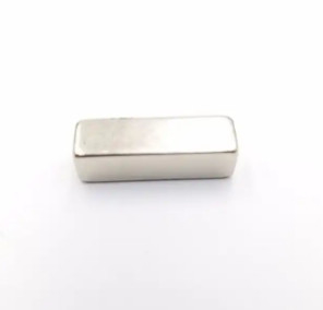 Zn Coating Neodymium Bar Magnets N45 For Electric Machinery / Automobile
