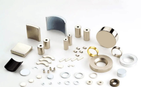 Custom-shaped permanent magnet neodymium iron boron magnet N52